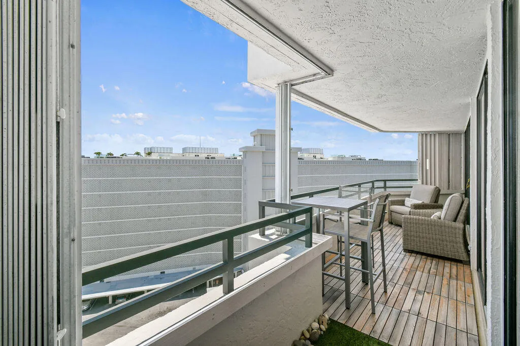 3560SOceanBlvd#907(25)