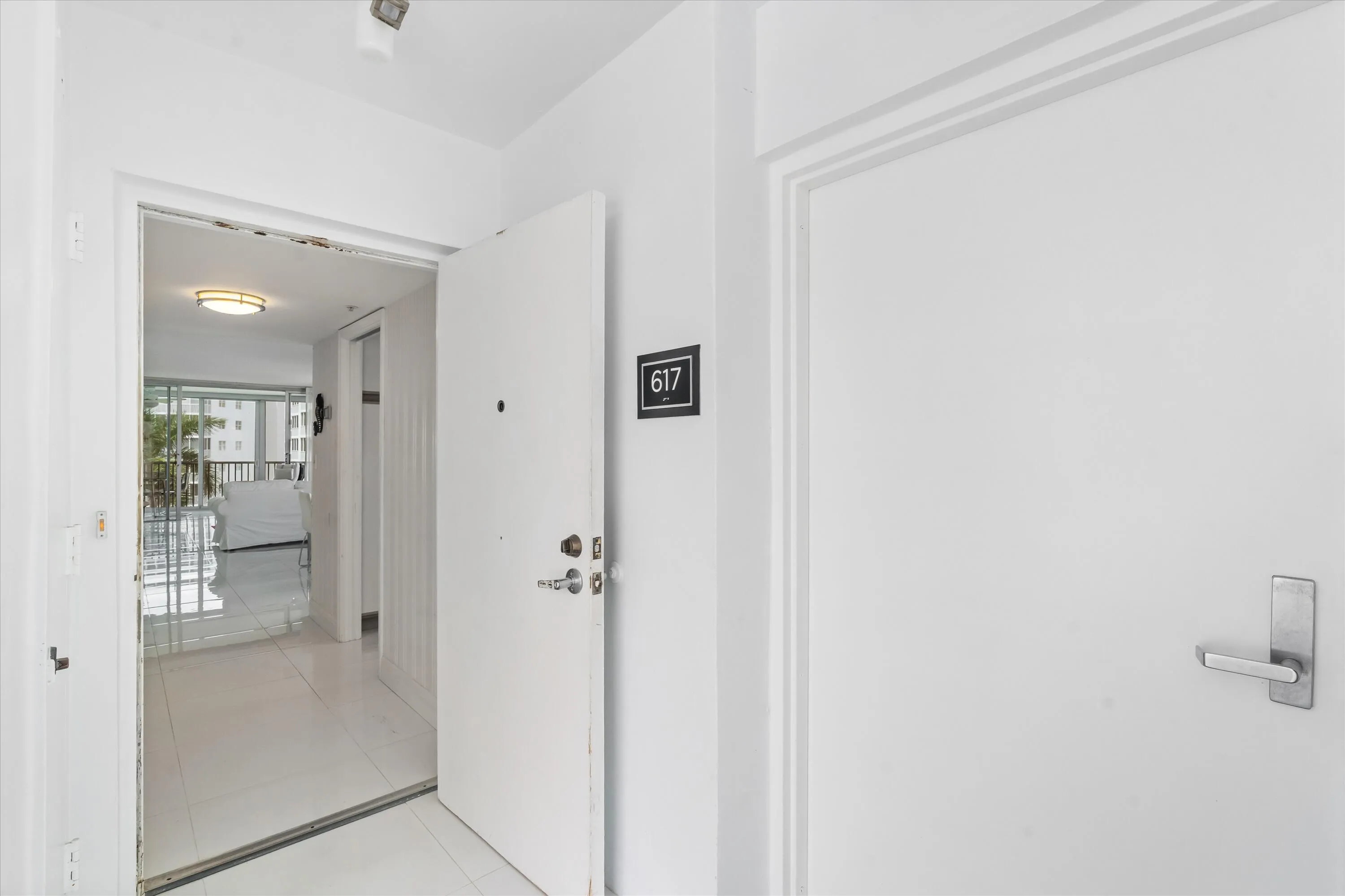 02-3300 S Ocean Blvd #617 Highland Beach