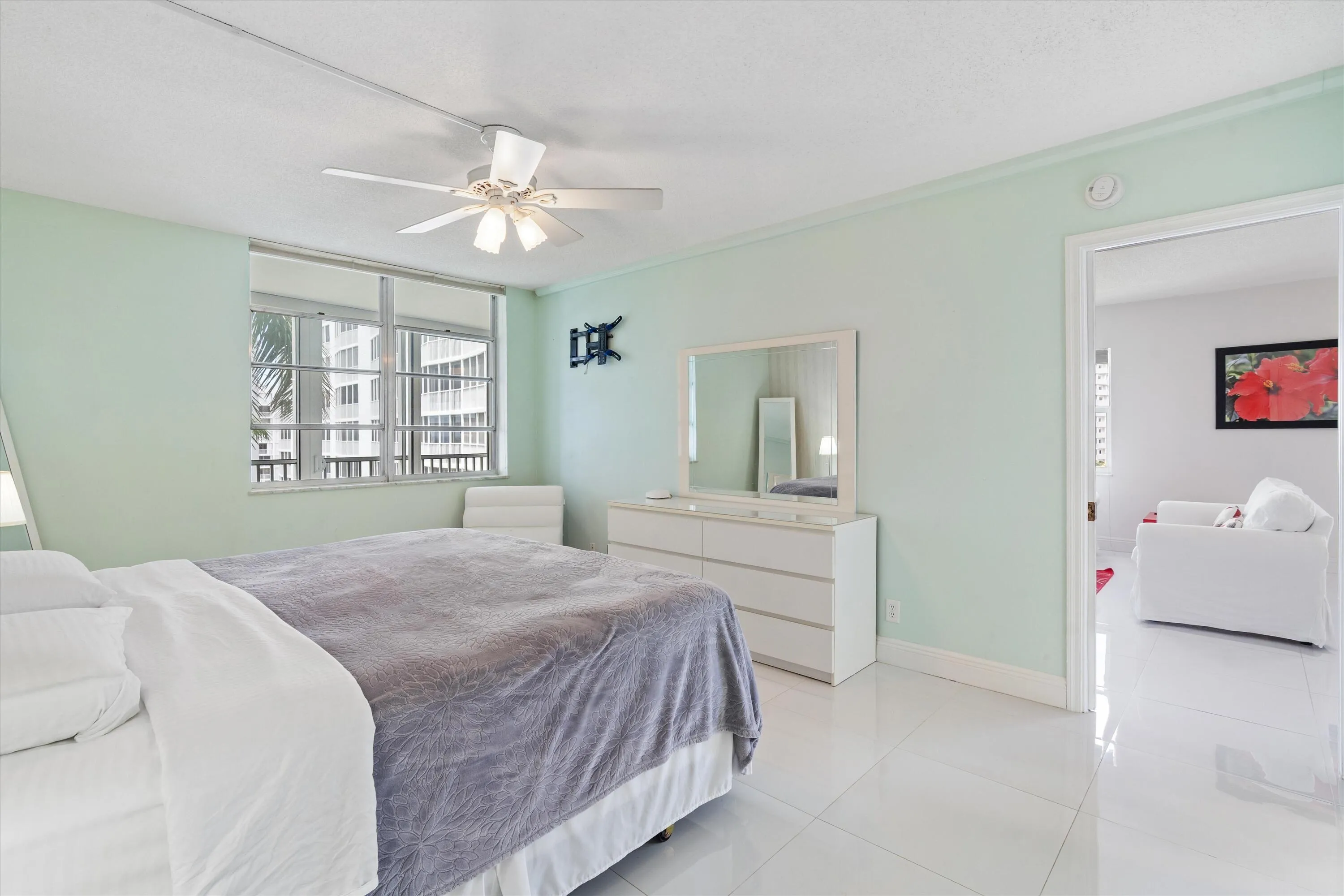 16-3300 S Ocean Blvd #617 Highland Beach