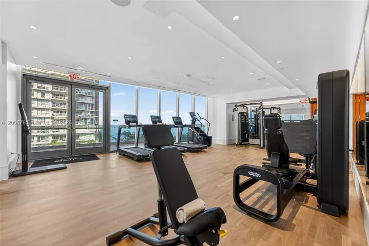 Photo 30