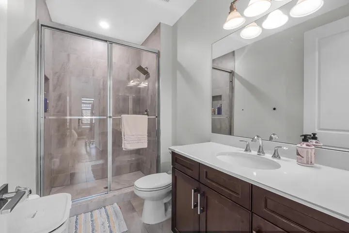 #17 Bathroom