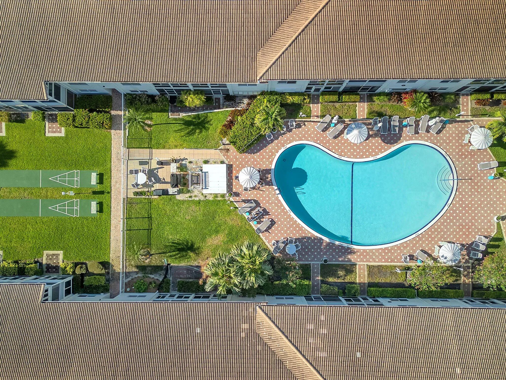 Overhead of Grounds