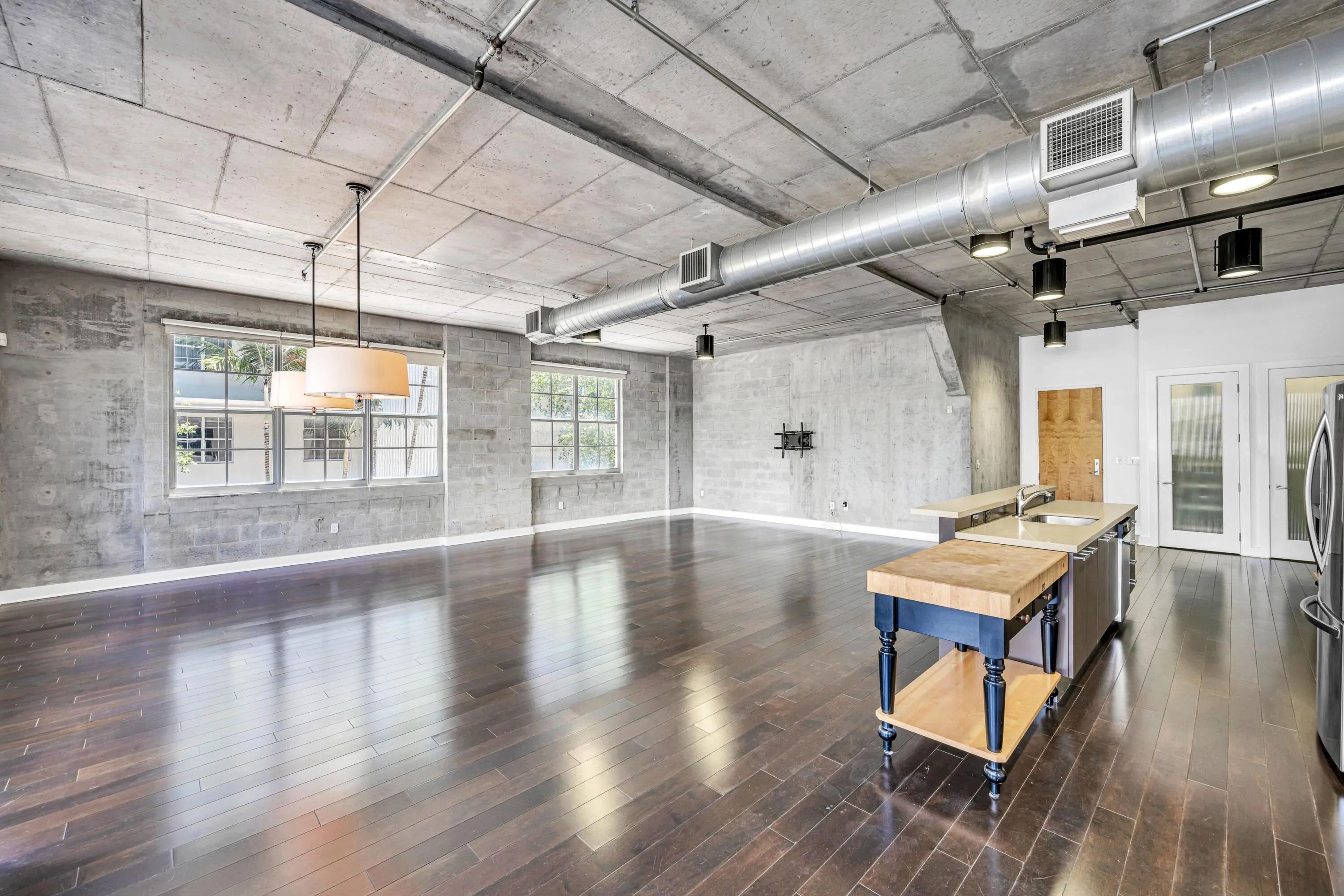 411 NW 1ST AVE #202--13