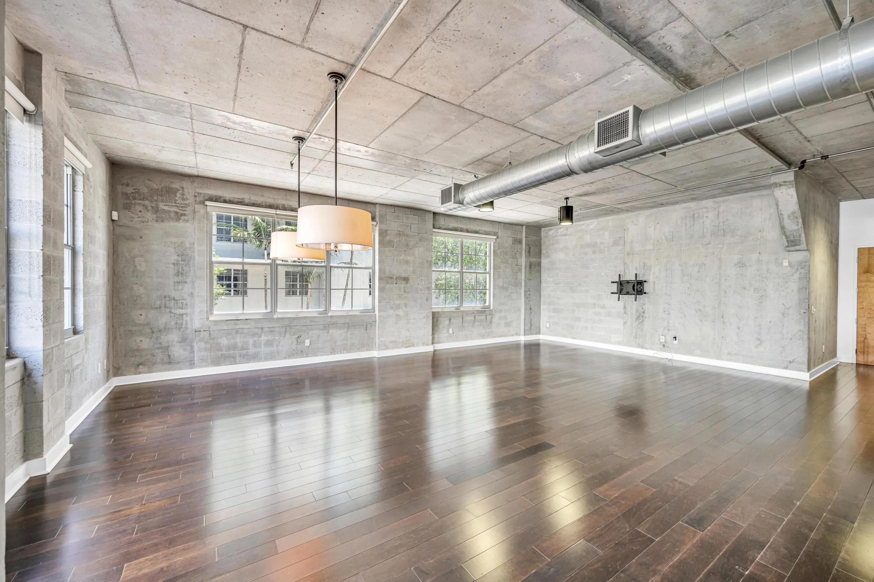 411 NW 1ST AVE #202--12