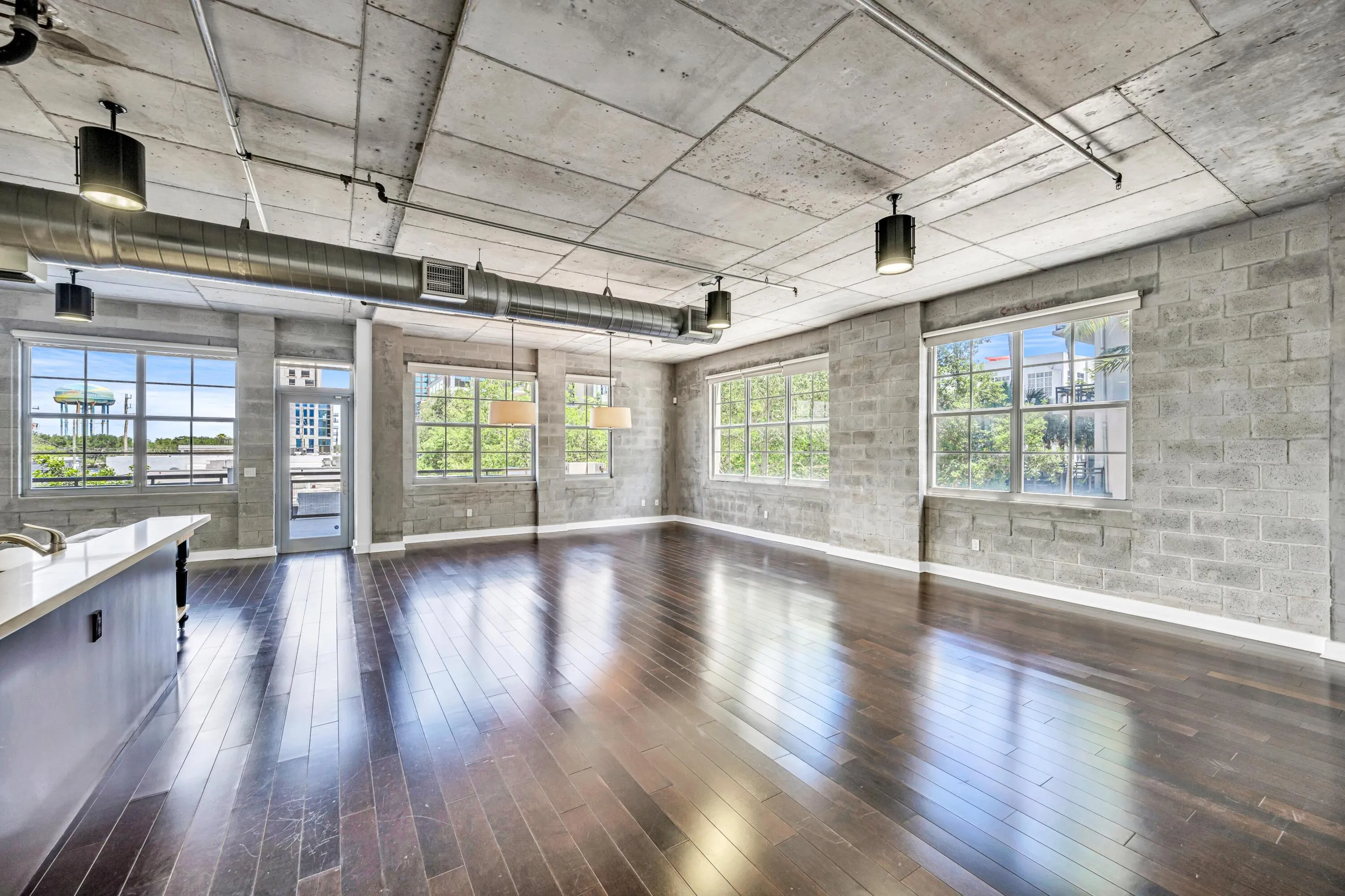 411 NW 1ST AVE #202--5