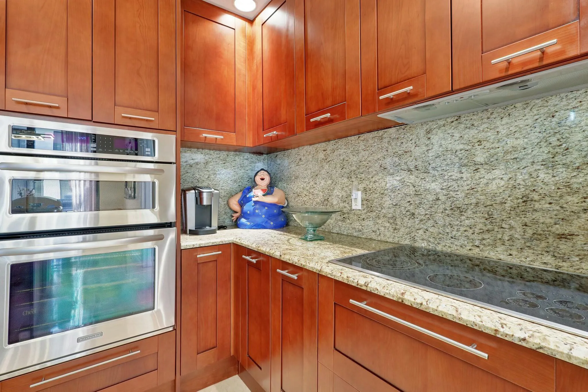 MIRCOWAVE /OVEN/STOVETOP