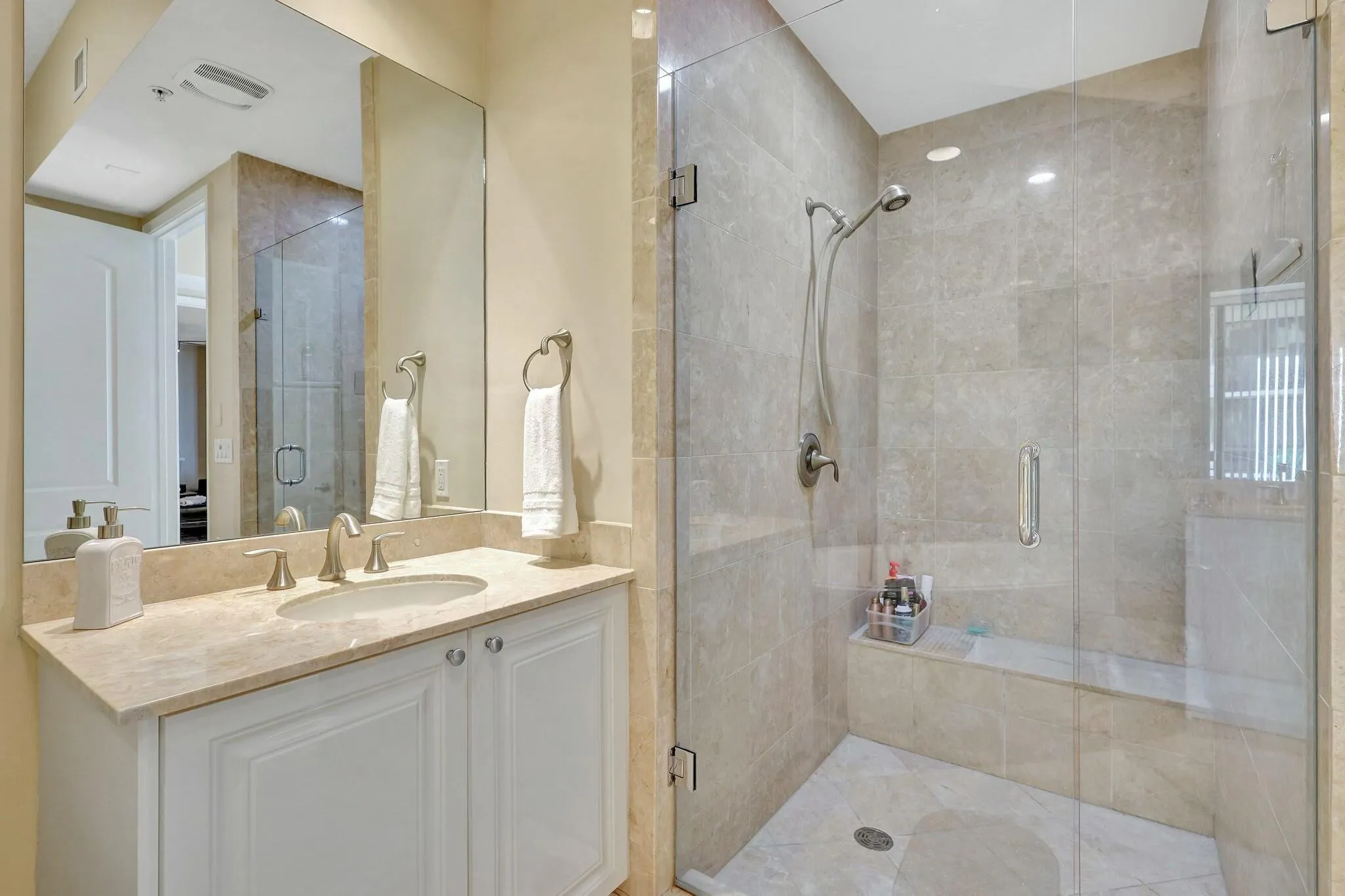 GLASS SHOWER