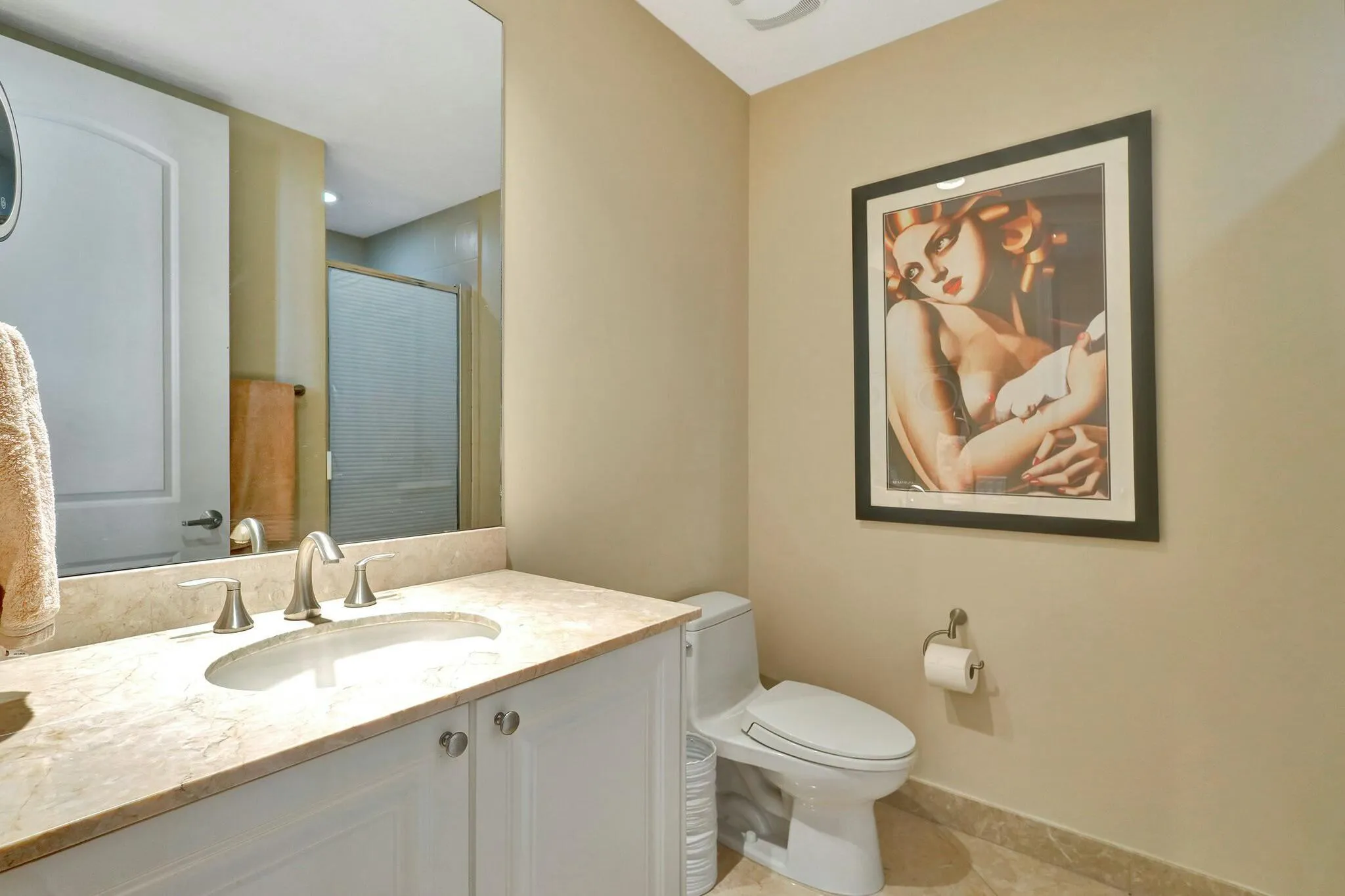 2ND BATHROOM
