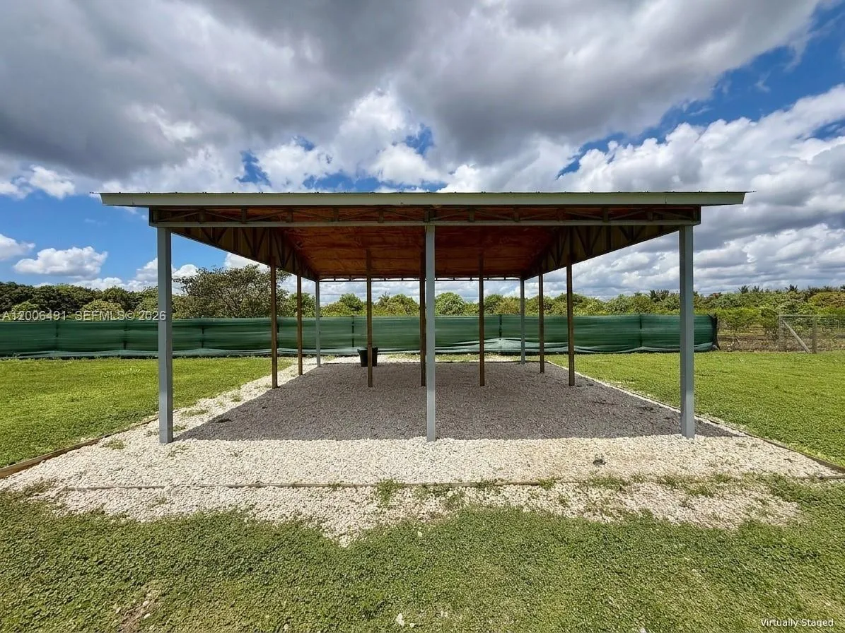 Property photo 94