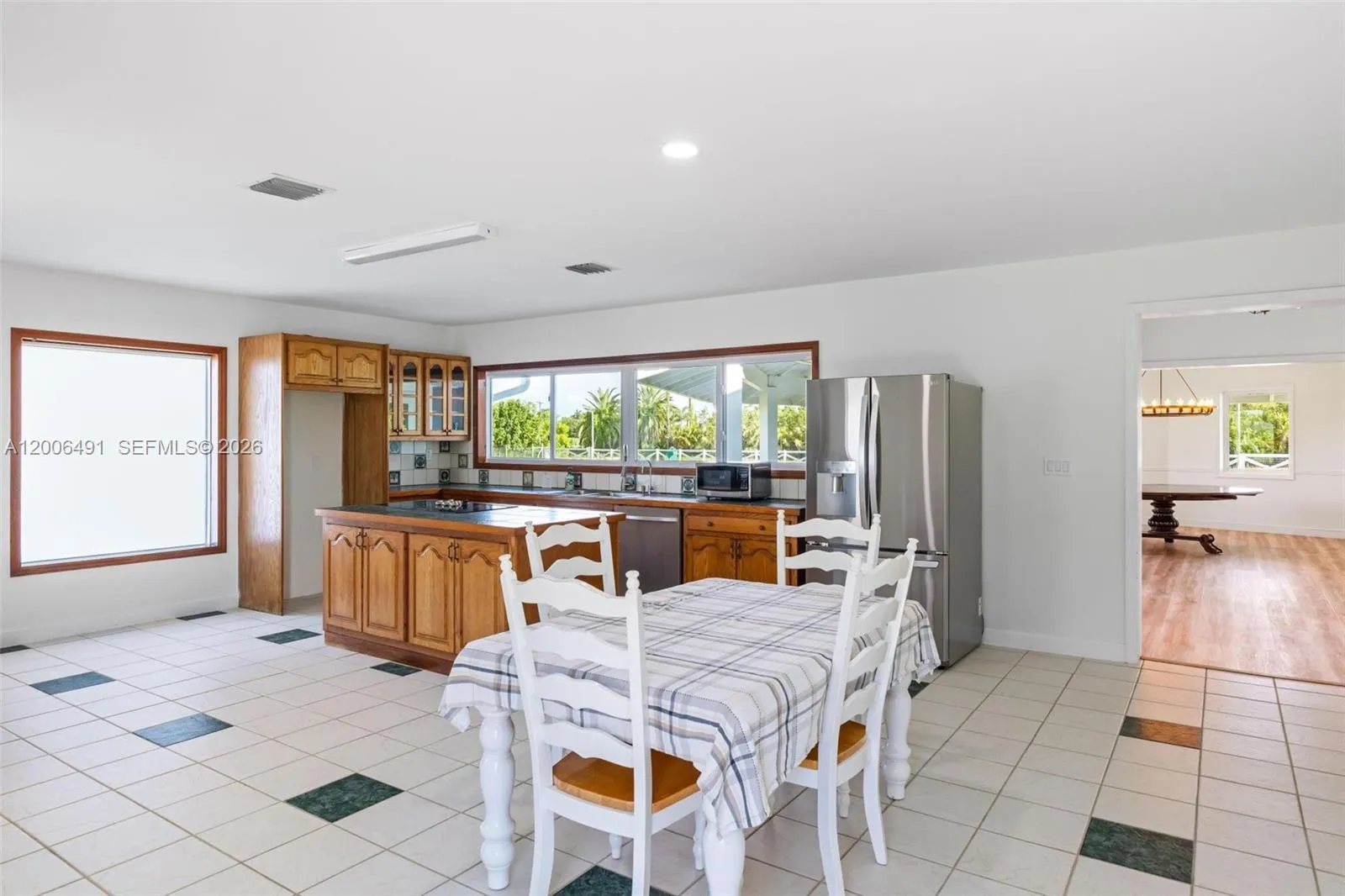 Property photo 73