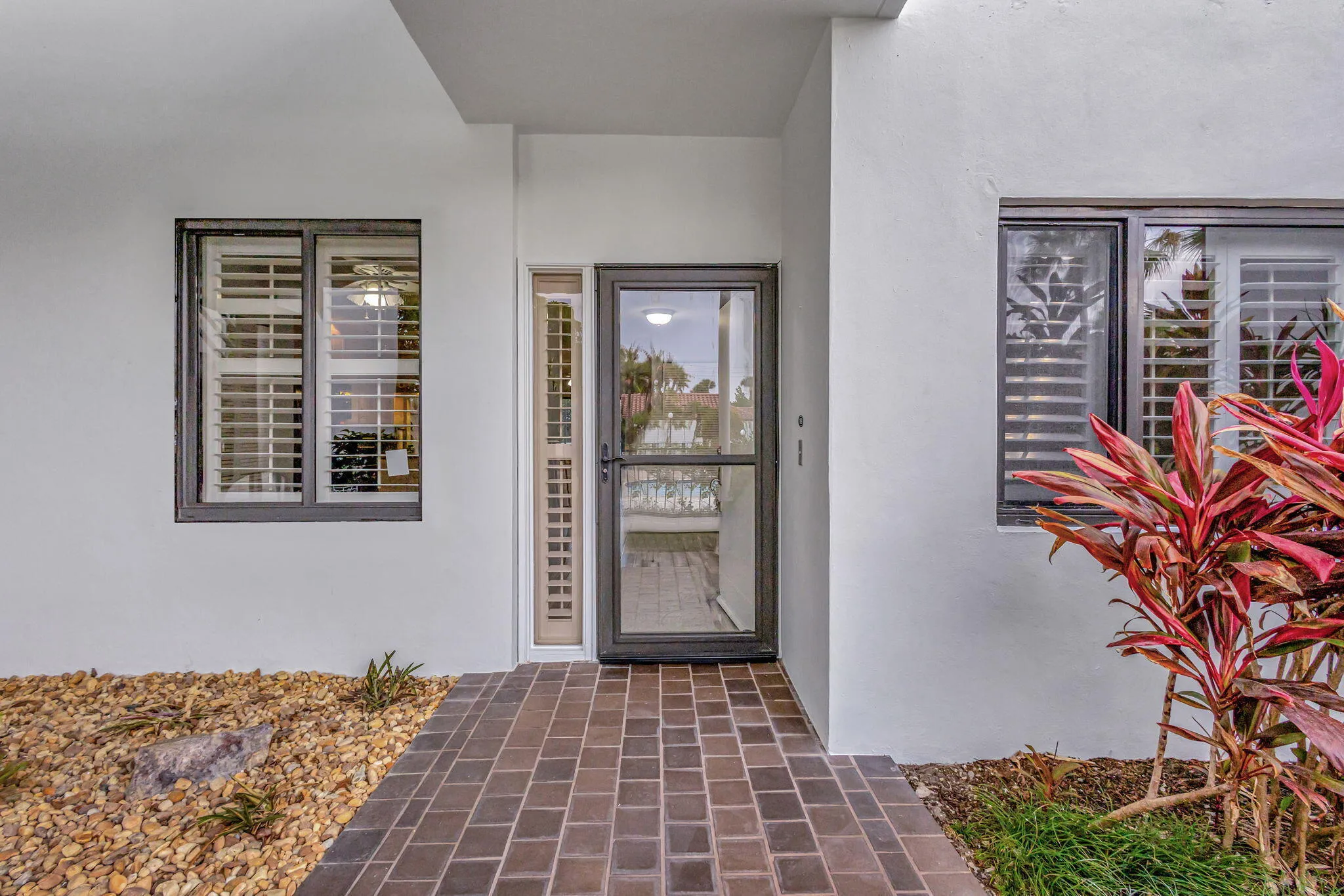 200 Waterside - Exterior - Front Door