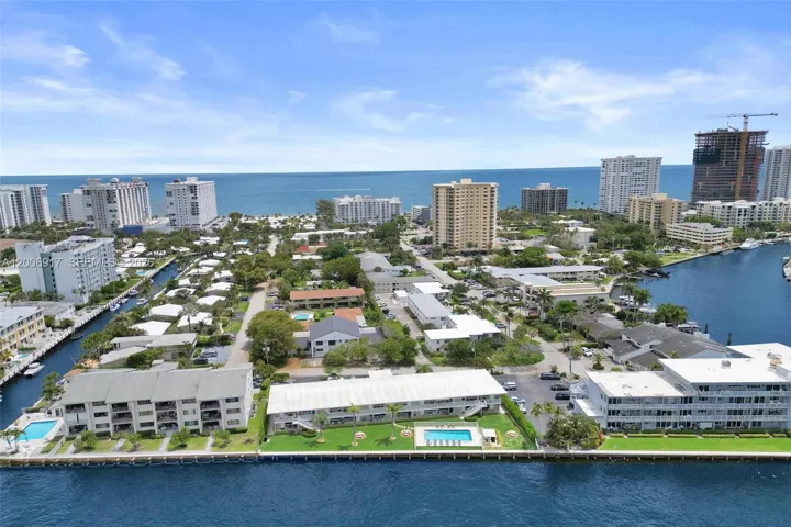 Intracoastal and Ocean view