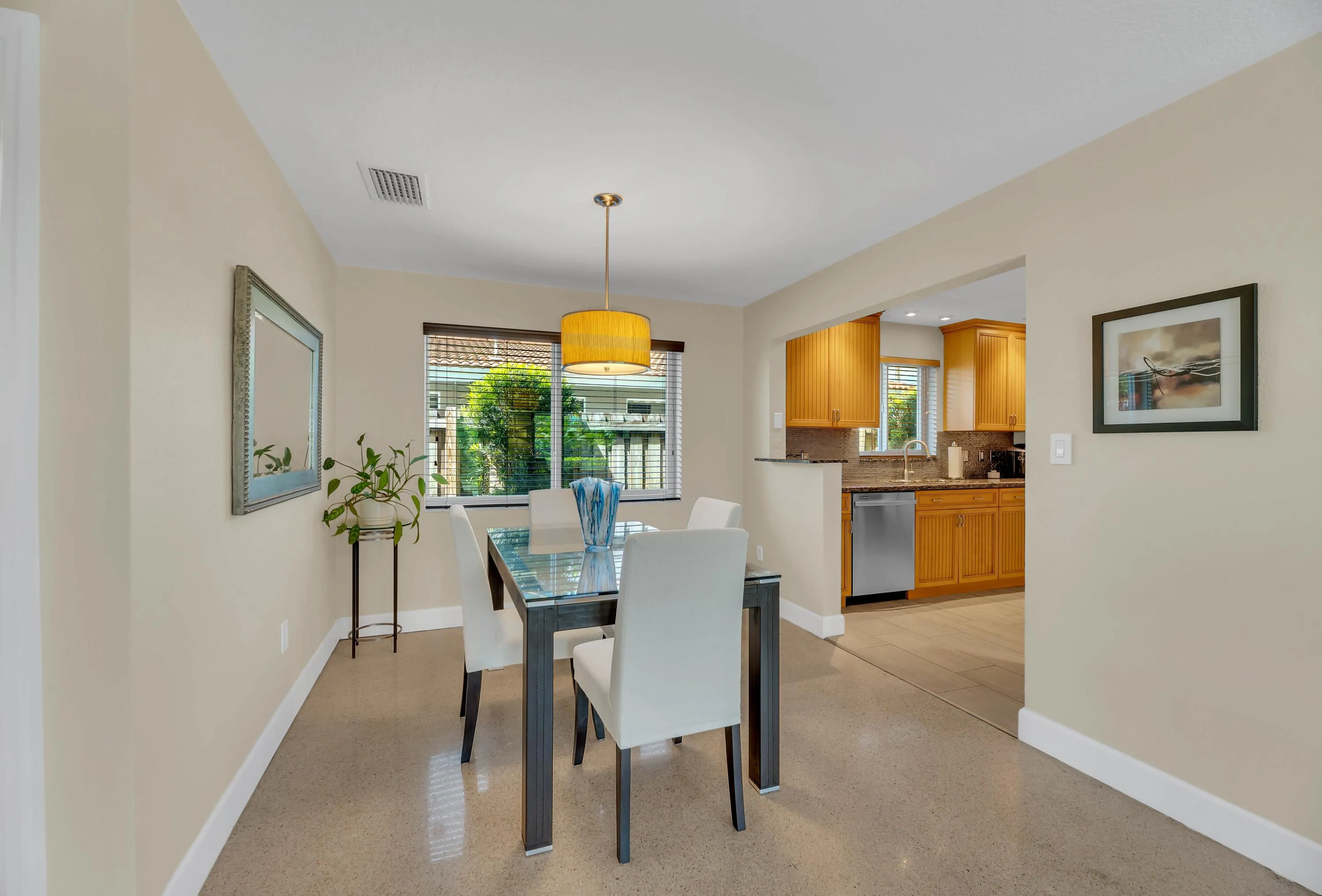 2401 NE 17th Terrace-12 - cropped