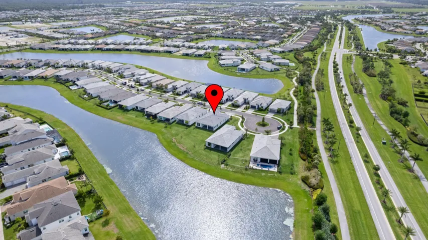 4-custom-5468 Hutchinson Way - Pin 1