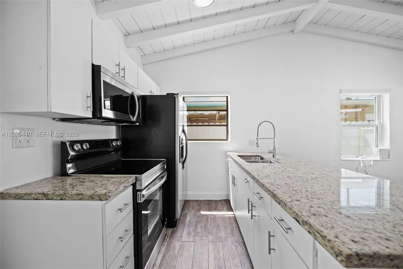 Property photo 44