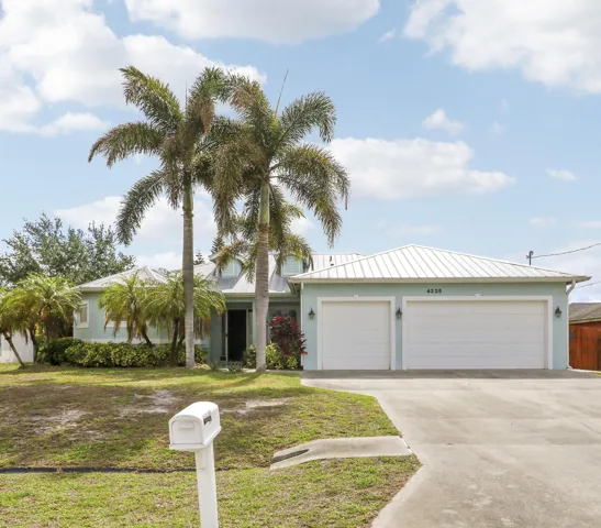 4225 SW Ragen