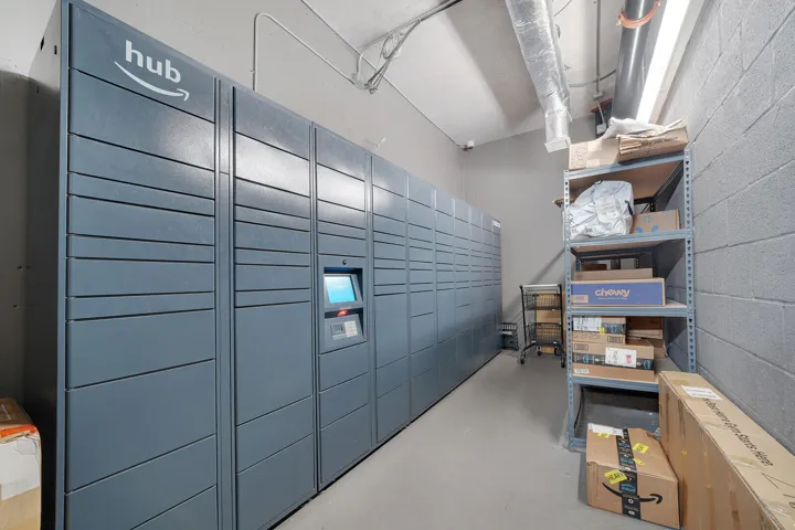 Amazon delivery center