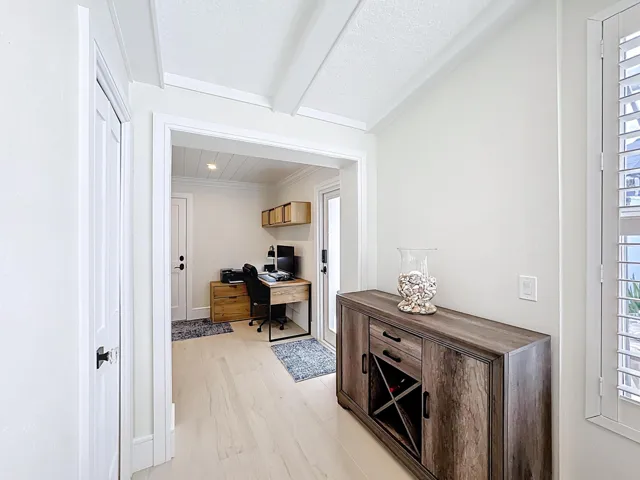 208 River Walk-40