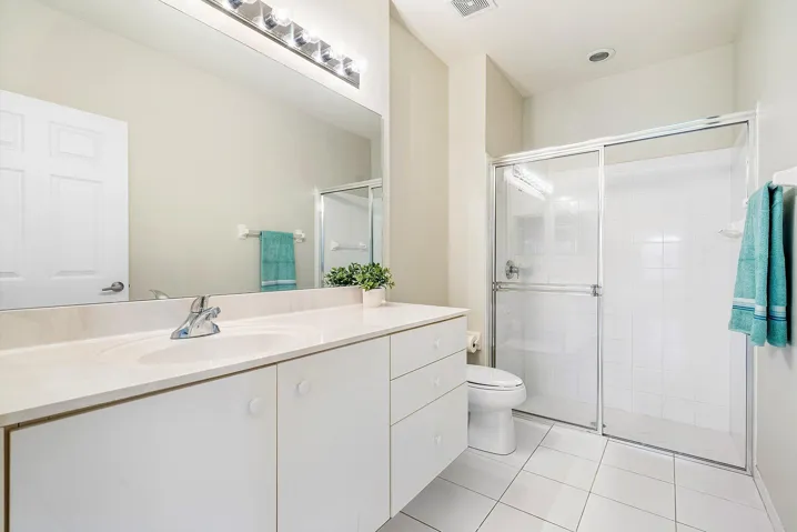 Ensuite Bath