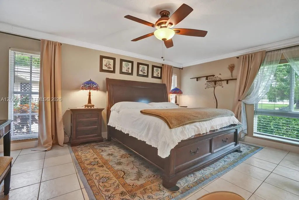Property photo 44