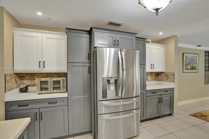 dual pantrys on either side of refrigerator