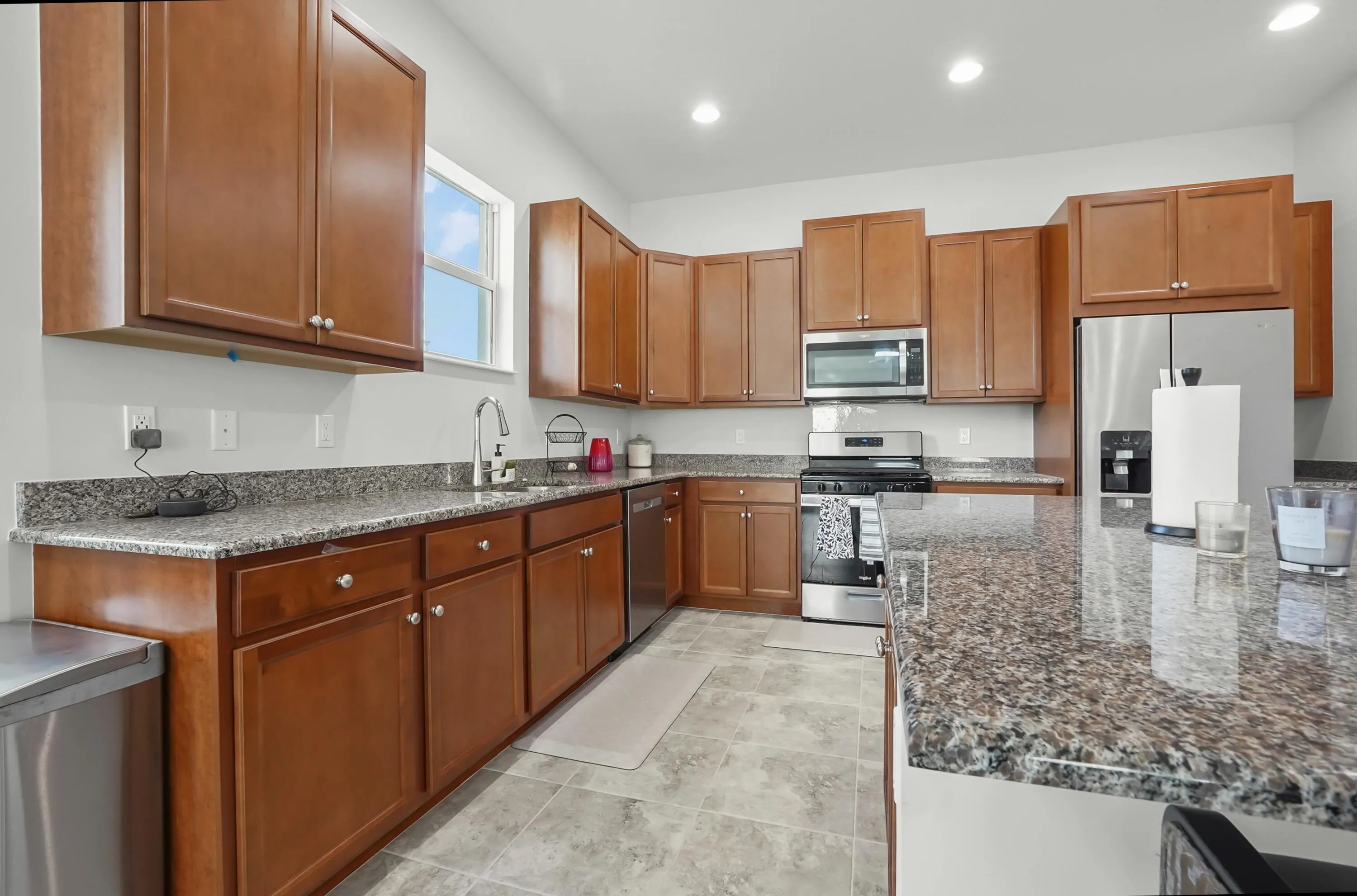 11 Kitchen 02
