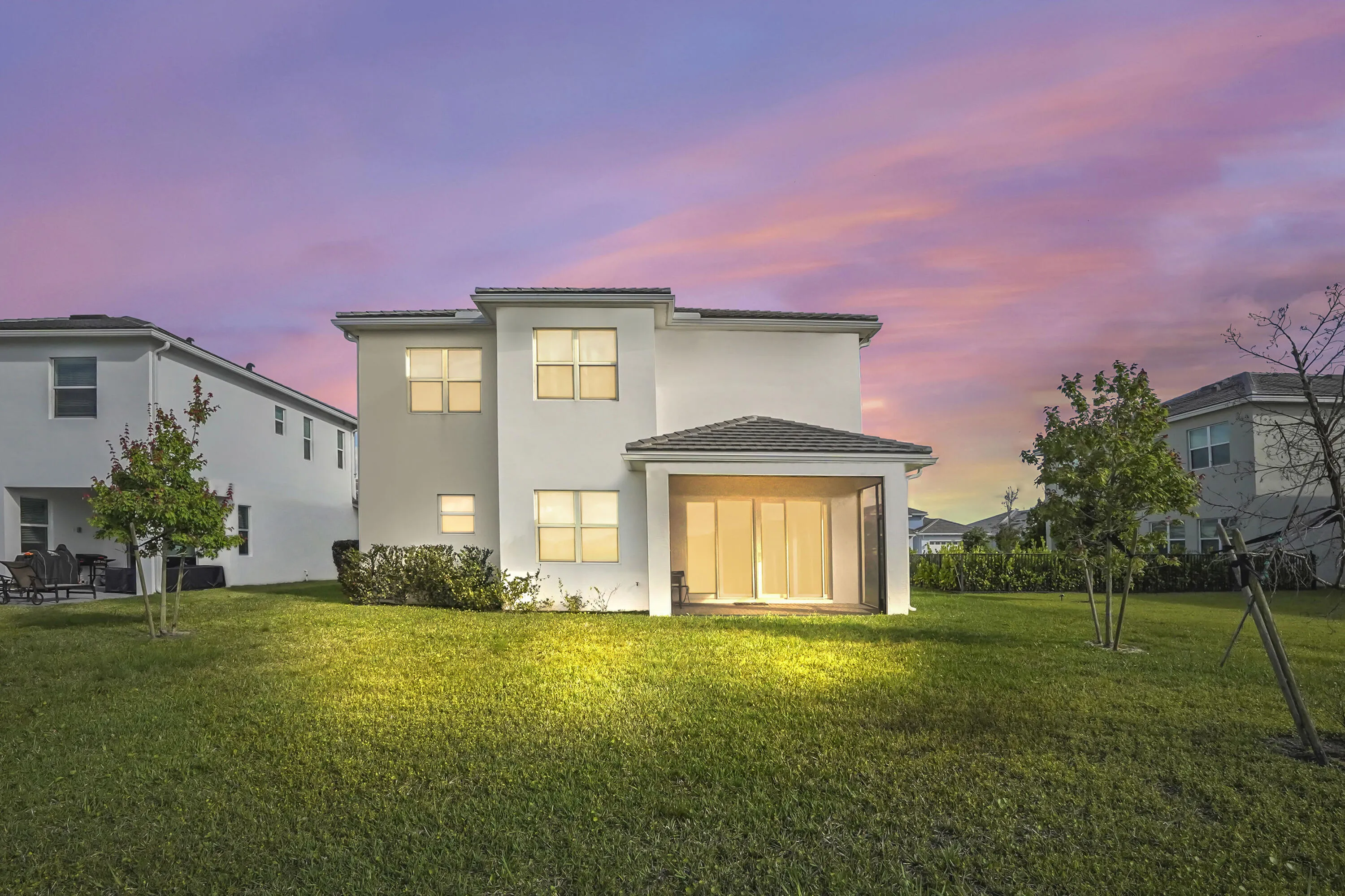 39 Backyard 02