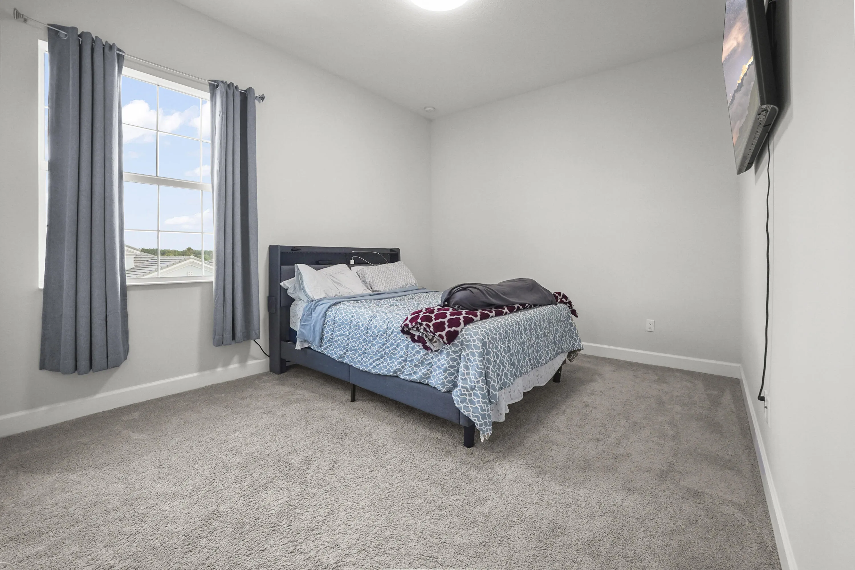 21 Bedroom 05