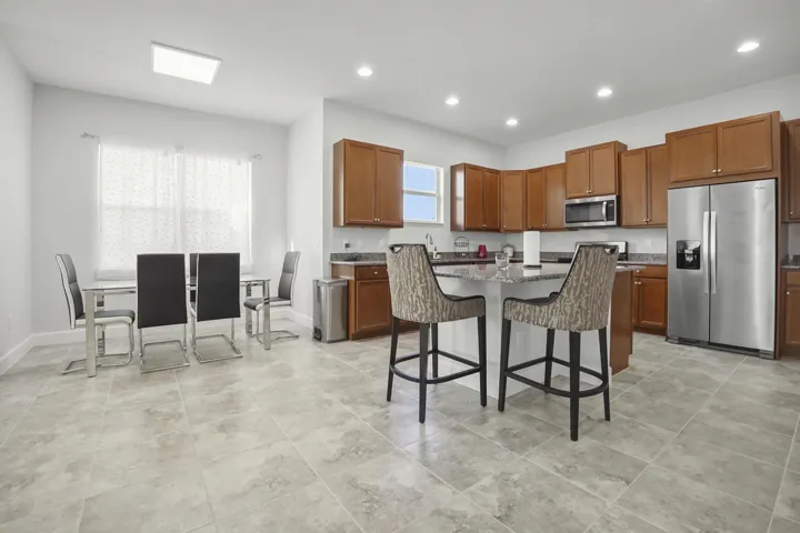 12 Kitchen 03