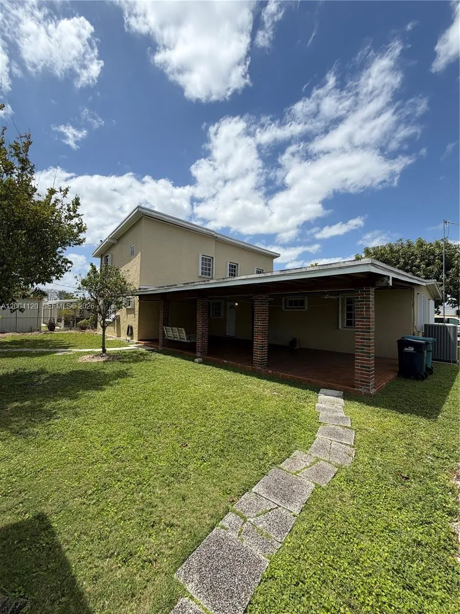 Property photo 32