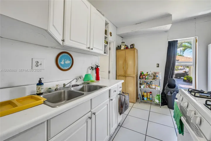 Kitchen with room to expand