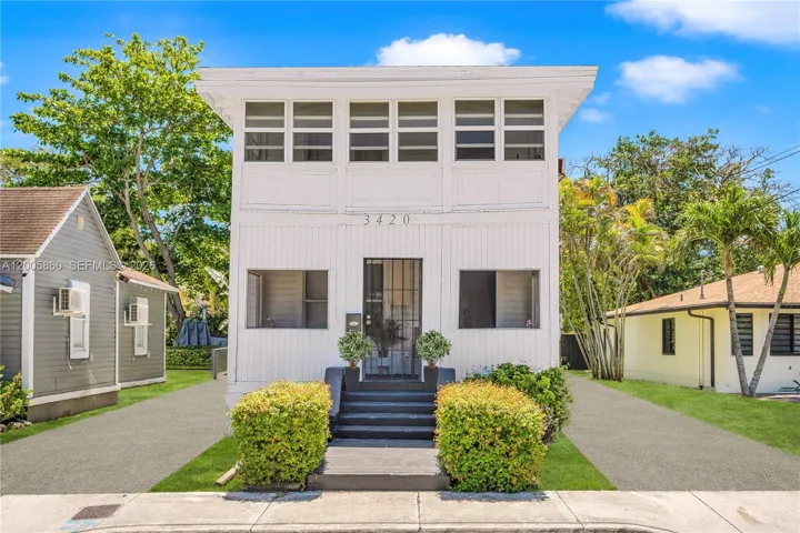 virtual picture of the front of the home