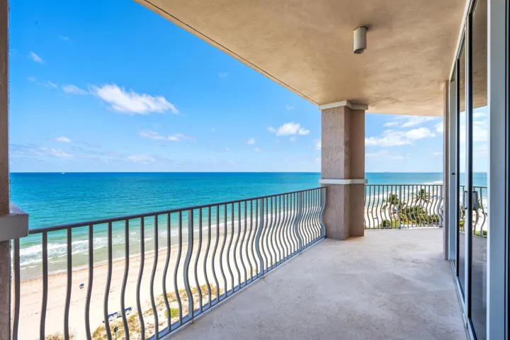 OCEANFRONT BALCONY