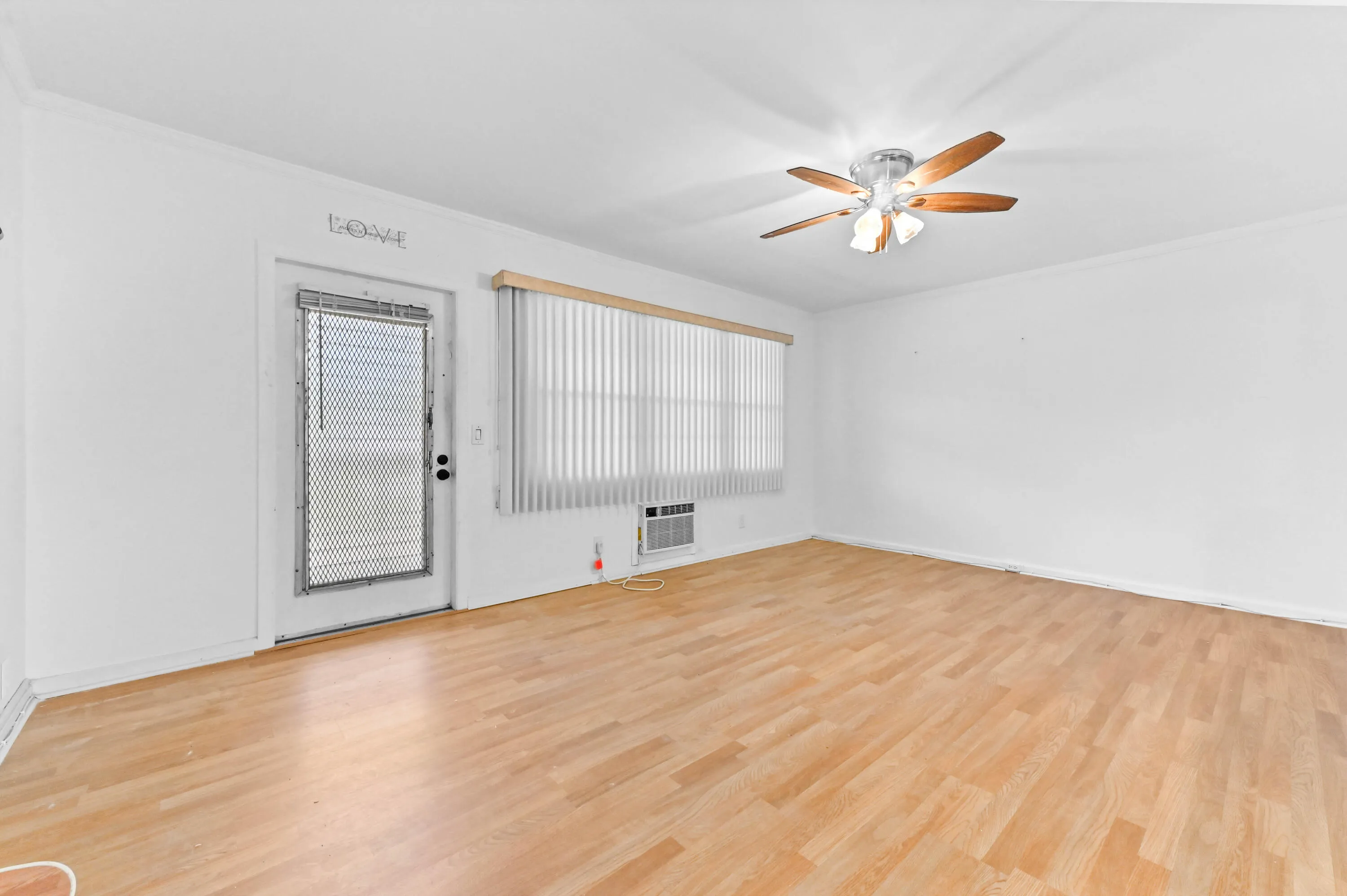 05 Living room 02