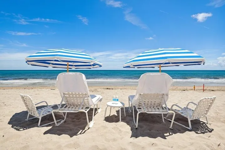 Private Beach 2