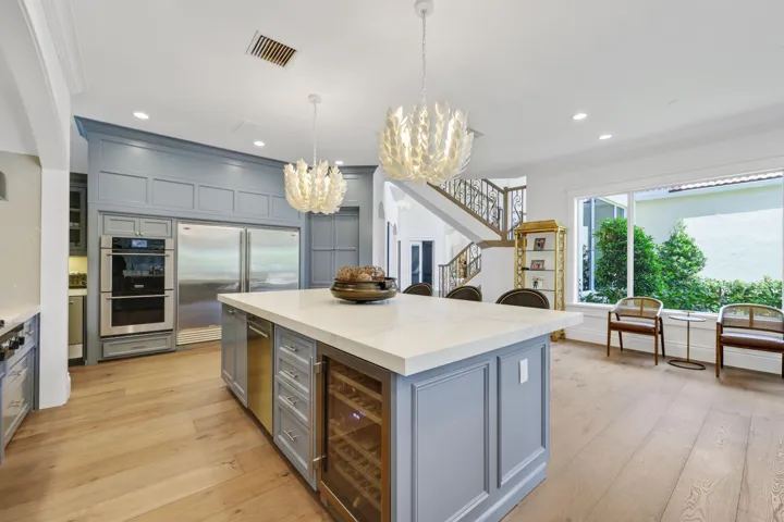1019 Grand Court - 23.jpg-FULL