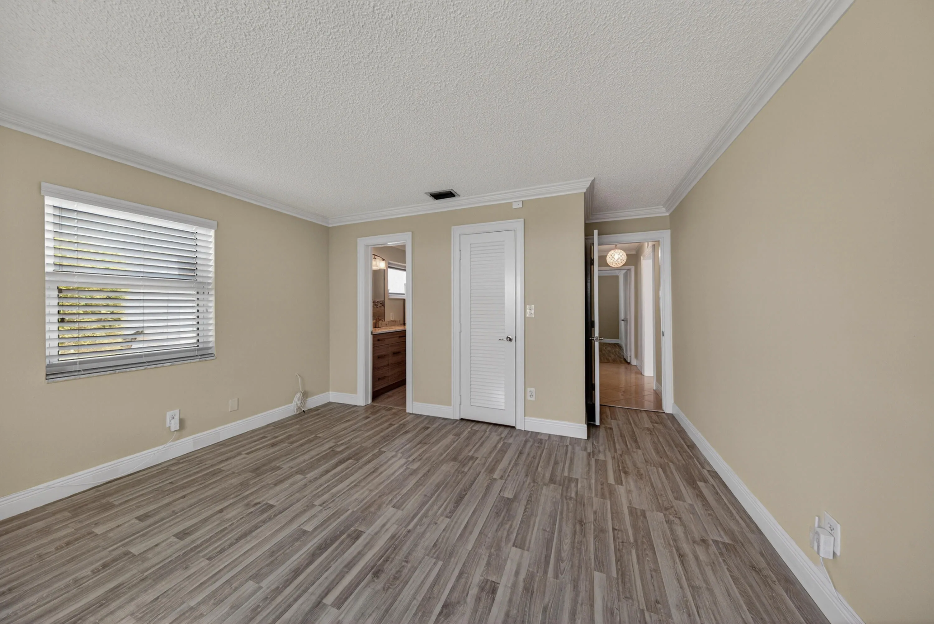 Bedroom #1