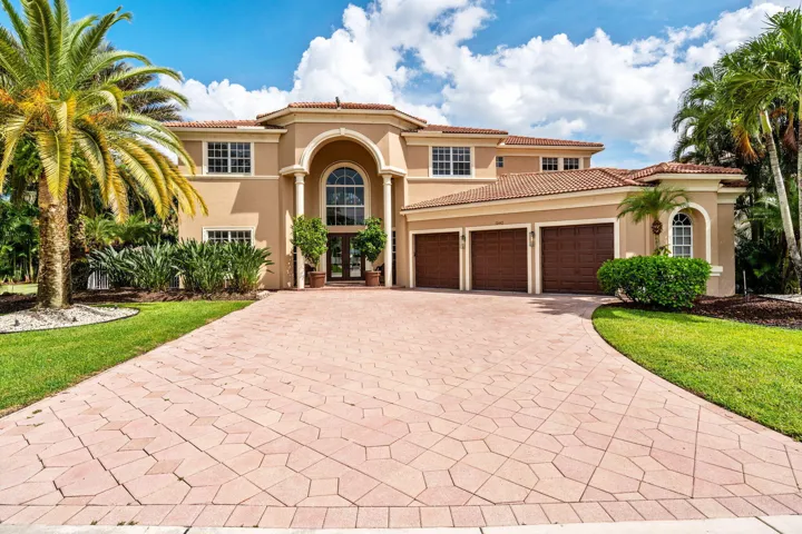 1-web-or-mls-A7408134