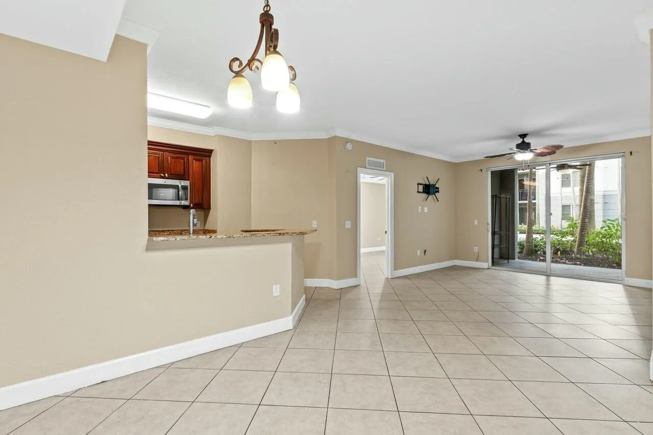 tempImageQc2axW