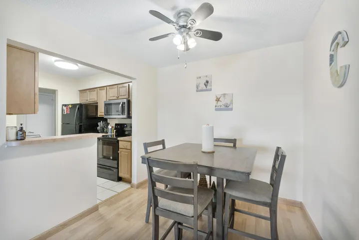 Dining Area/Kitchen