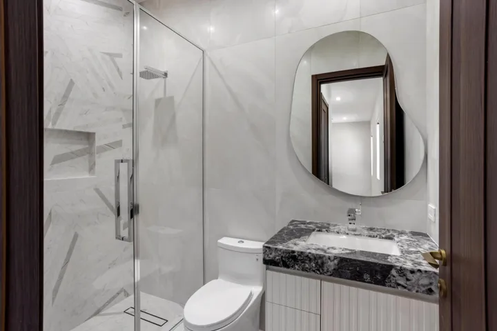 mls_BATHROOM_5_EB