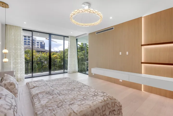 PRIMARY_BEDROOM_DETAIL_EB