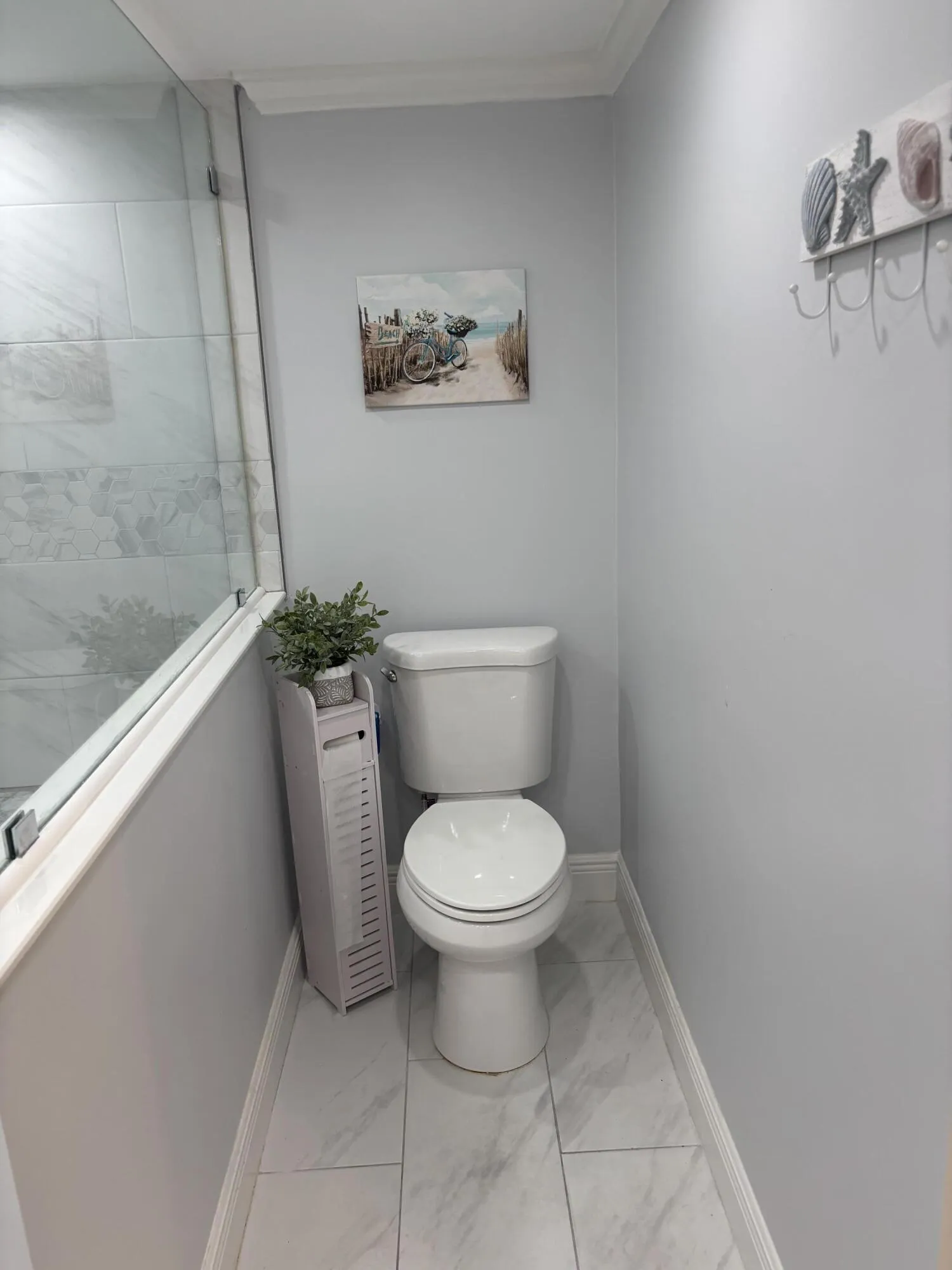 Pelican Pointe primary bath 2