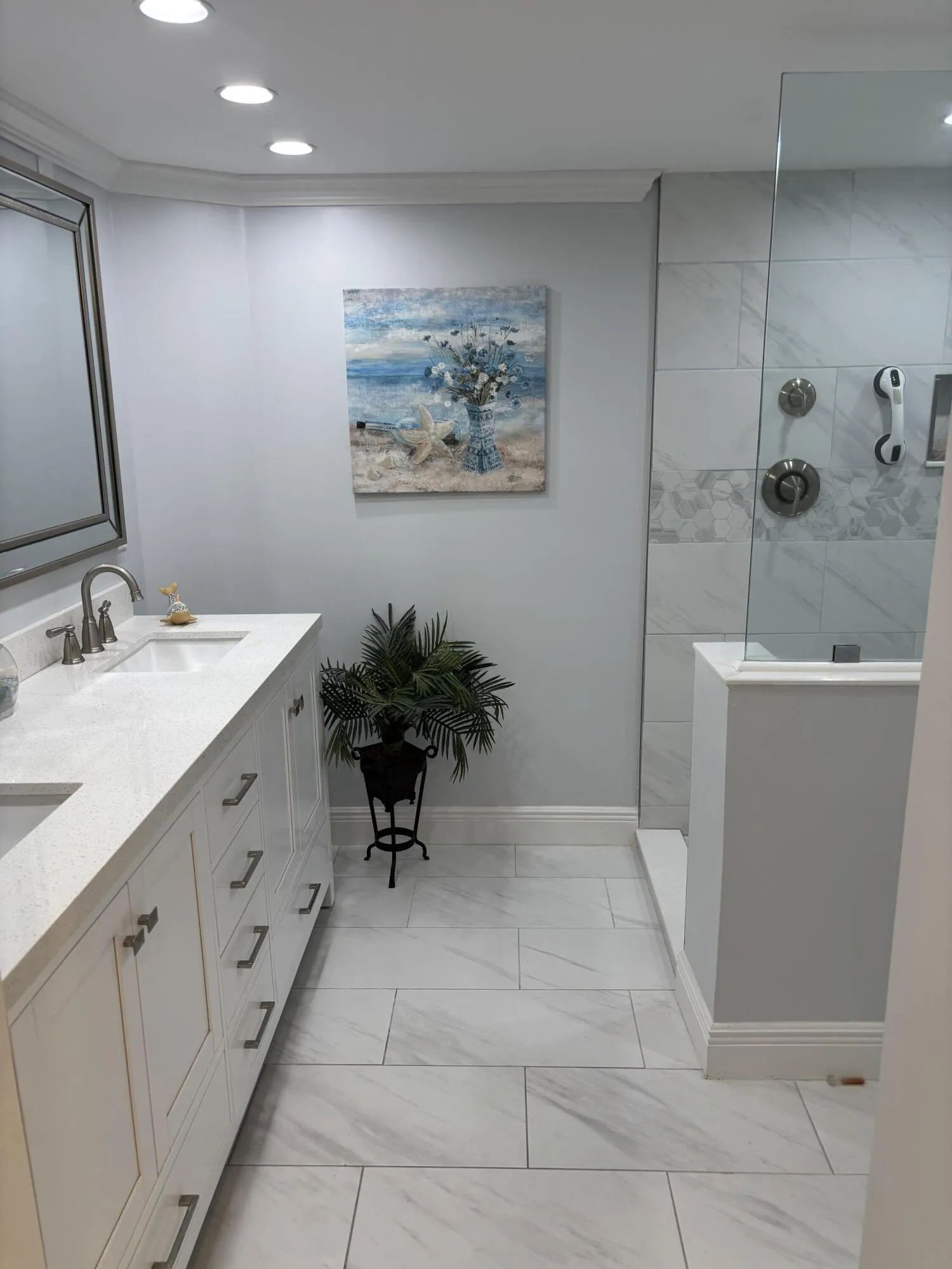 Pelican Pointe primary bath 3