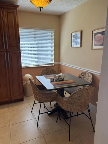 Pelican Pointe kitchen 2