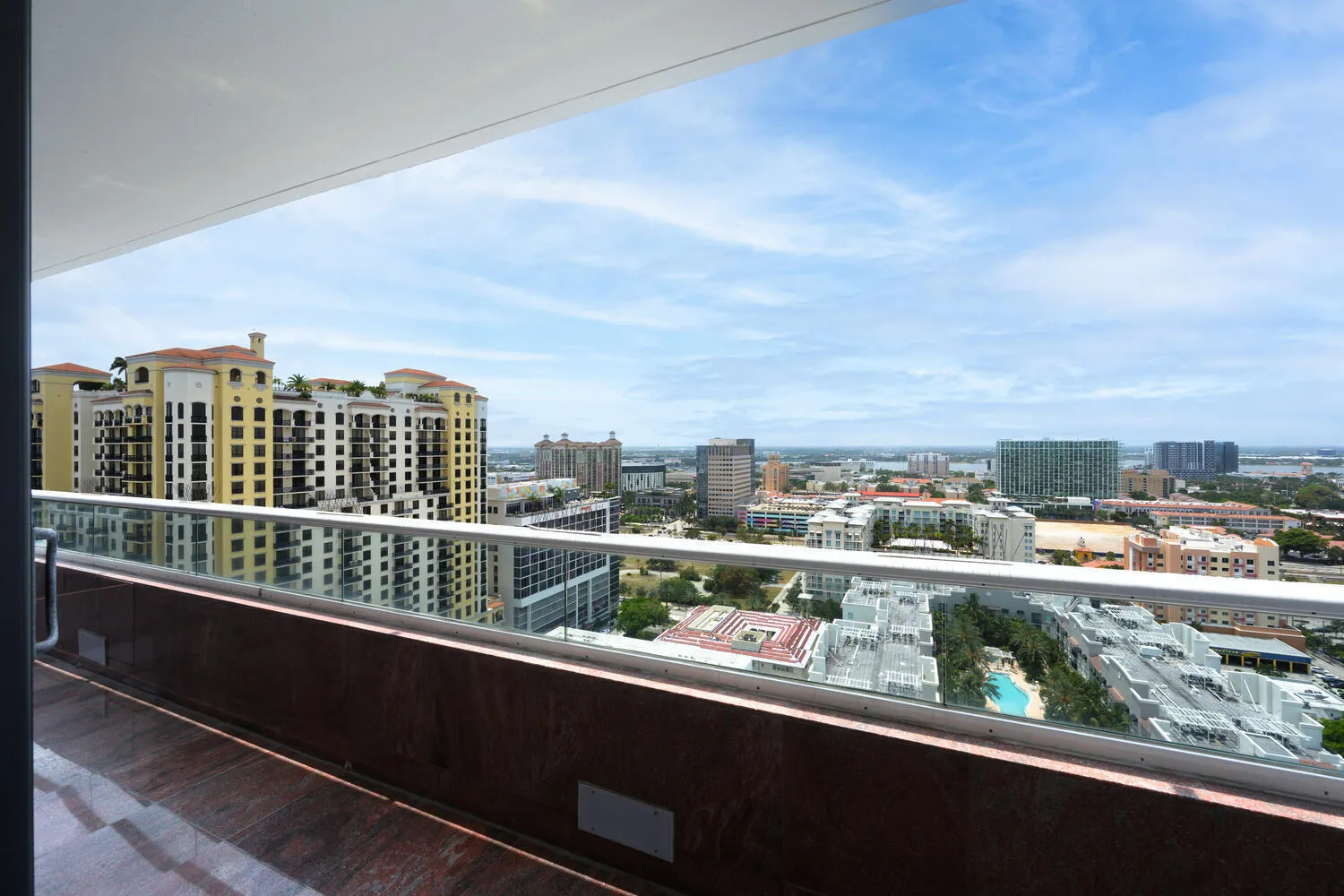 525 S Flagler Dr Unit 26h West-large-016