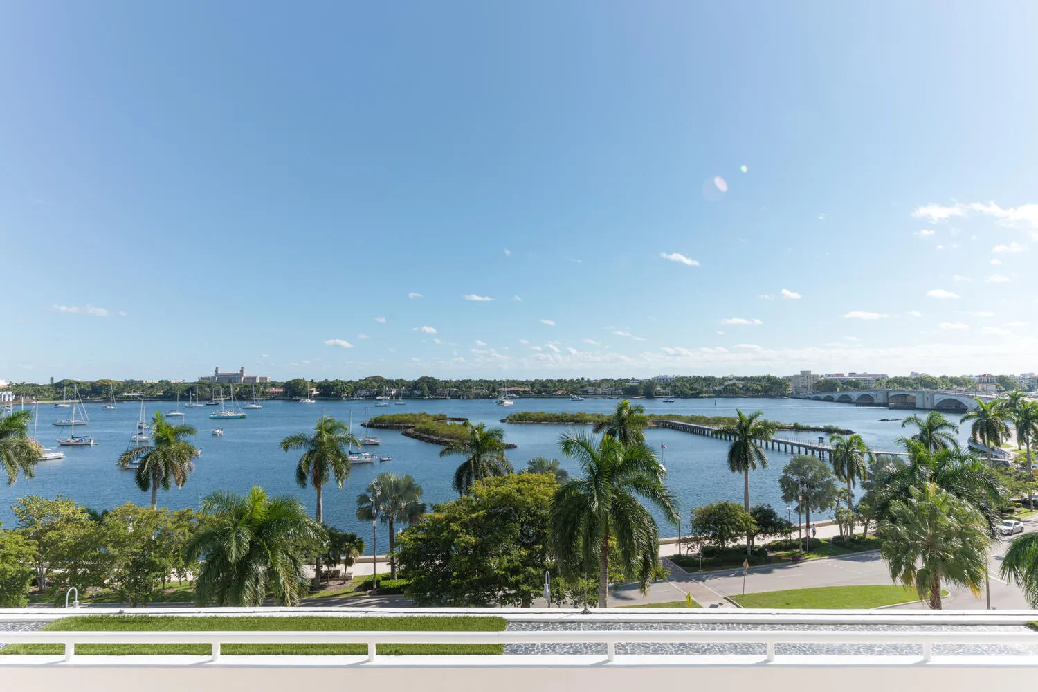525 S Flagler Dr Unit 10d West-large-009