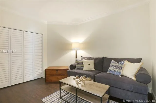 Bedroom 3/study
