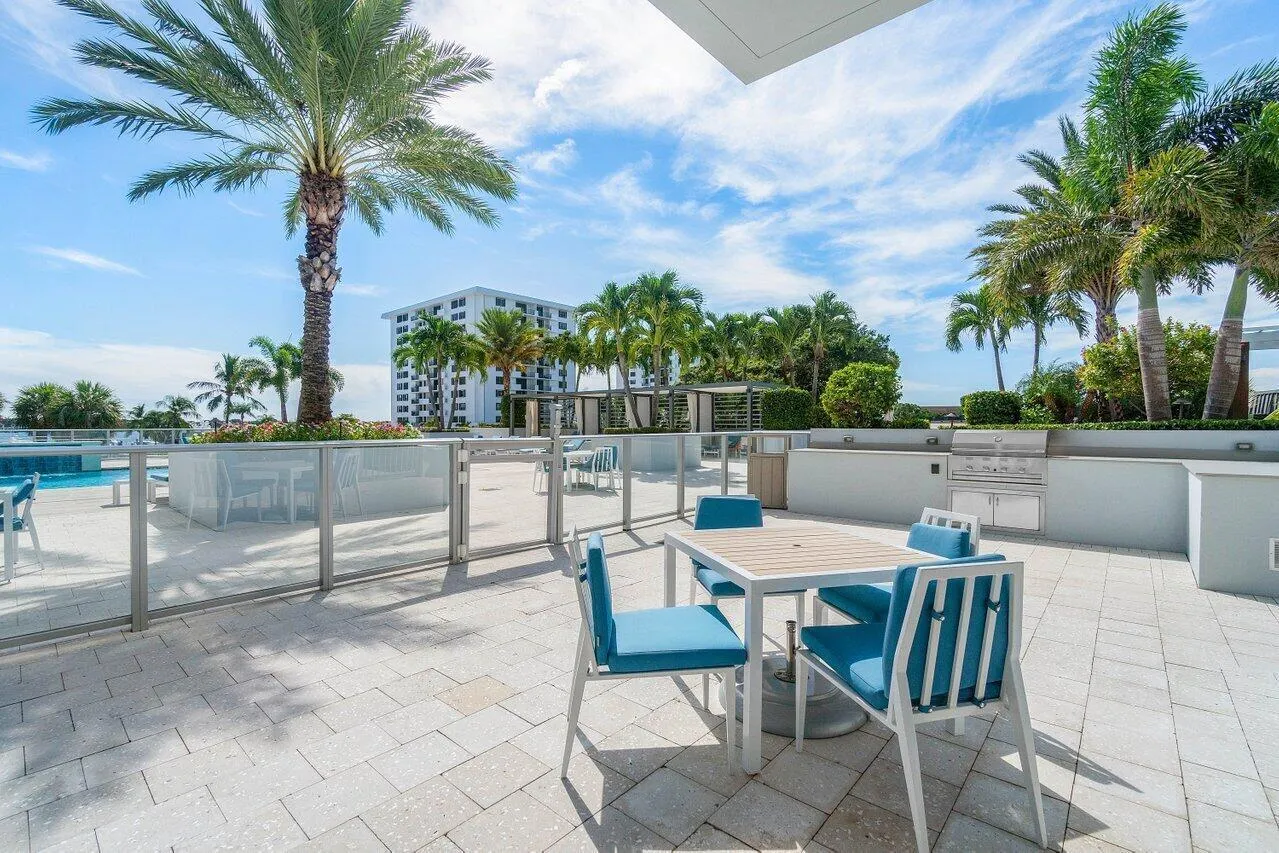 046-3WaterClubWay-NorthPalmBeach-FL-3340