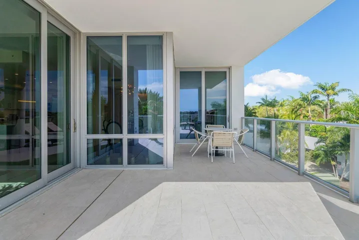 036-3WaterClubWay-NorthPalmBeach-FL-3340